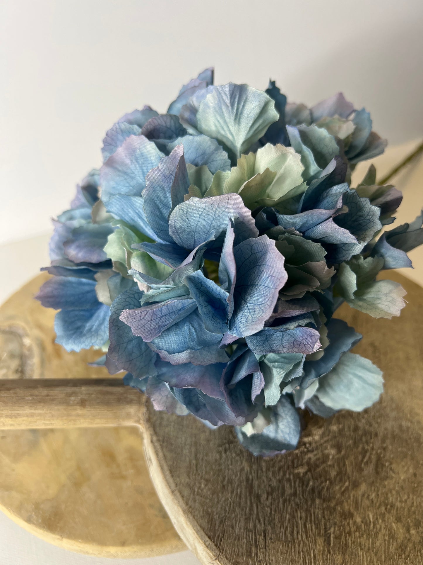 24" Hydrangea Garden Blue