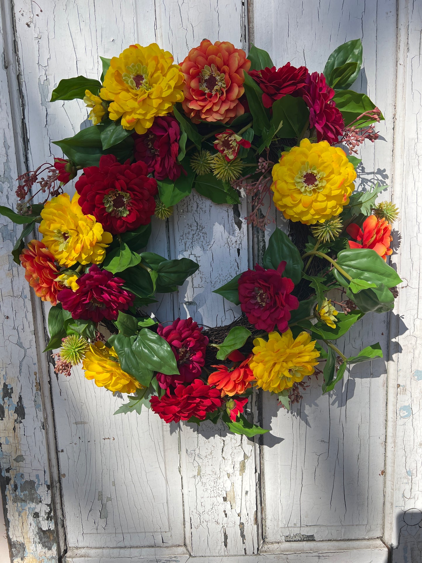 20" Zinnia Wreath